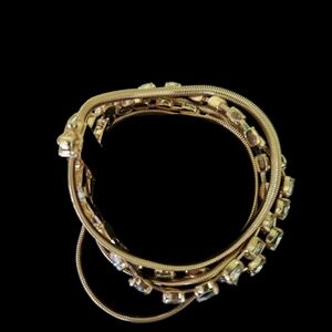 NWOT Womens tennis bracelet